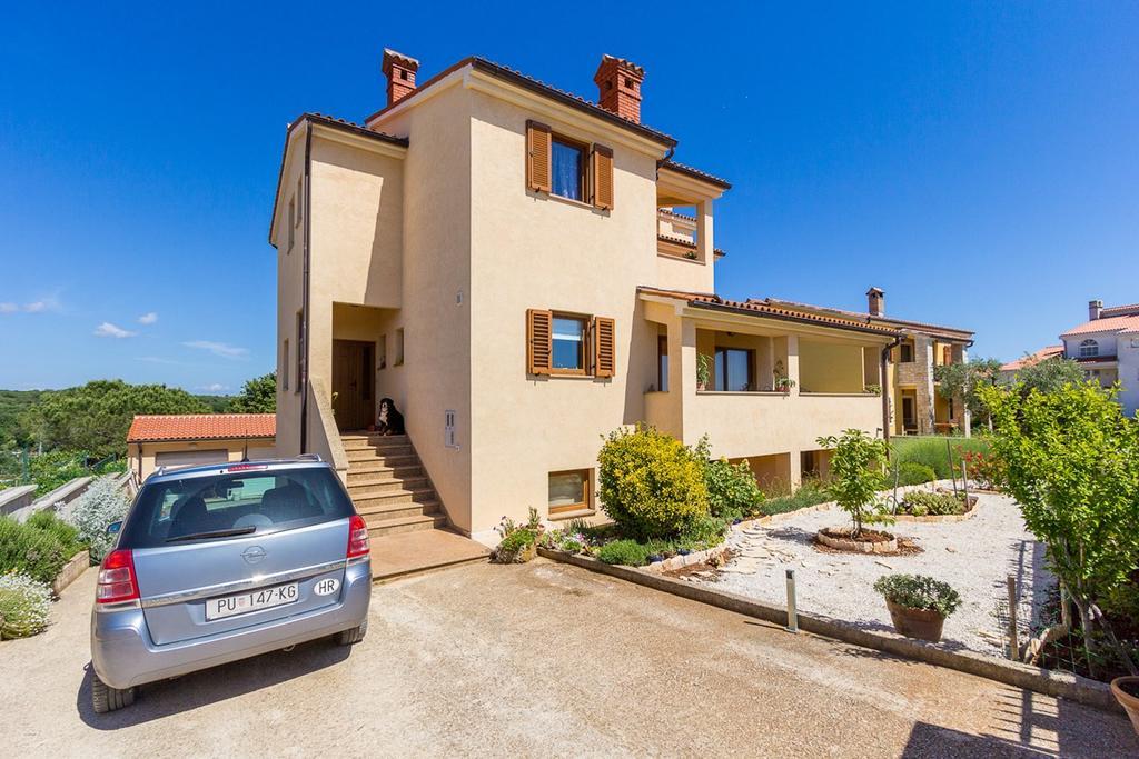Apartments Buic Vinkuran Zewnętrze zdjęcie